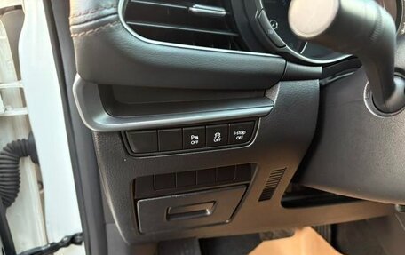 Mazda 3, 2022 год, 1 280 000 рублей, 14 фотография