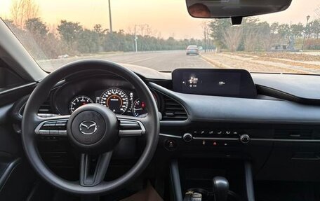 Mazda 3, 2022 год, 1 280 000 рублей, 12 фотография