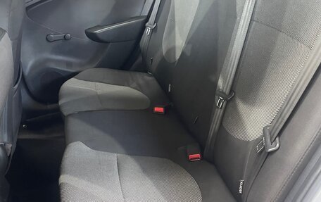 Hyundai Solaris II рестайлинг, 2012 год, 590 000 рублей, 13 фотография