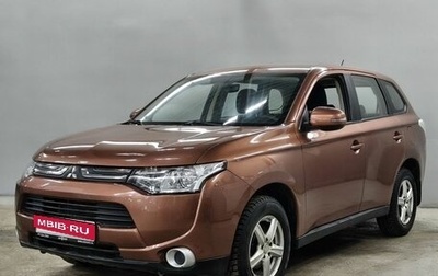 Mitsubishi Outlander III рестайлинг 3, 2012 год, 1 100 000 рублей, 1 фотография