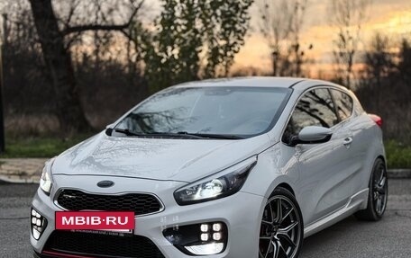 KIA cee'd GT II, 2014 год, 1 050 000 рублей, 7 фотография