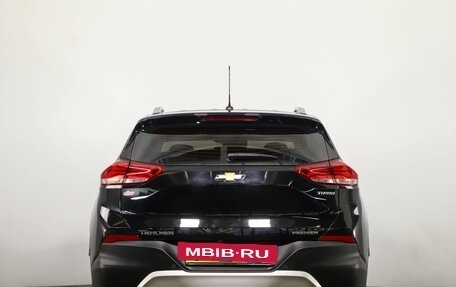 Chevrolet Tracker, 2023 год, 2 399 000 рублей, 6 фотография