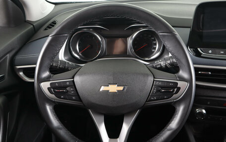 Chevrolet Tracker, 2023 год, 2 399 000 рублей, 18 фотография