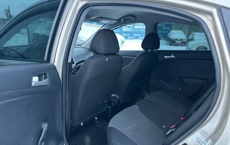 Hyundai Solaris II рестайлинг, 2012 год, 615 000 рублей, 13 фотография