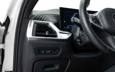 BMW X6, 2023 год, 13 990 000 рублей, 11 фотография