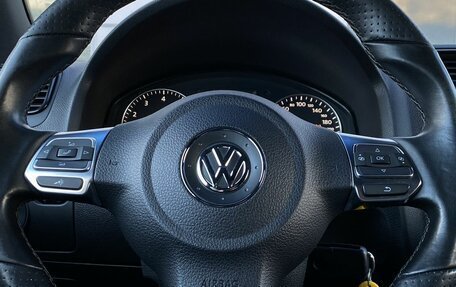 Volkswagen Scirocco III рестайлинг, 2011 год, 1 050 000 рублей, 17 фотография