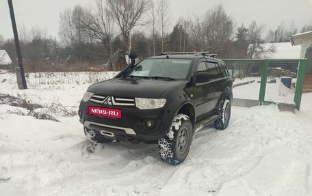 Mitsubishi Pajero Sport II рестайлинг, 2015 год, 2 500 000 рублей, 7 фотография