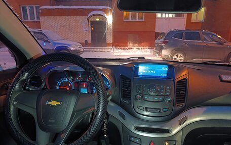 Chevrolet Orlando I, 2014 год, 1 100 000 рублей, 4 фотография