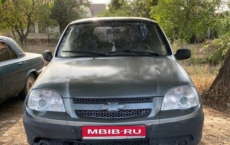 Chevrolet Niva I рестайлинг, 2011 год, 420 000 рублей, 1 фотография