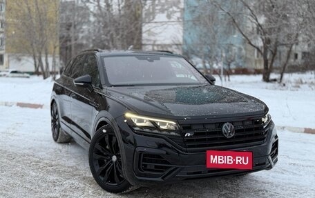 Volkswagen Touareg III, 2020 год, 6 250 000 рублей, 1 фотография