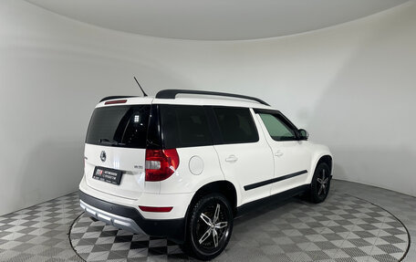 Skoda Yeti I рестайлинг, 2015 год, 1 377 000 рублей, 5 фотография