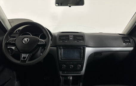 Skoda Yeti I рестайлинг, 2015 год, 1 377 000 рублей, 9 фотография