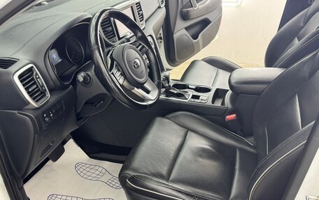 KIA Sportage IV рестайлинг, 2018 год, 2 299 000 рублей, 8 фотография