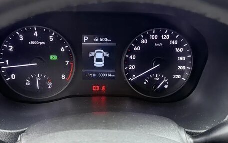 Hyundai Solaris II рестайлинг, 2017 год, 890 000 рублей, 5 фотография