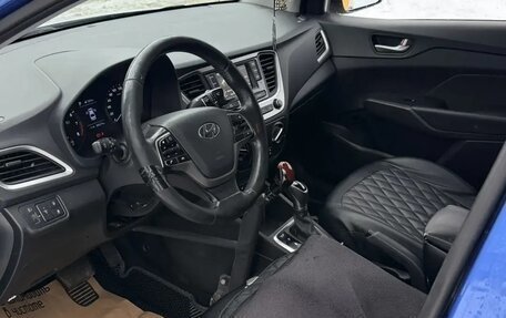 Hyundai Solaris II рестайлинг, 2017 год, 890 000 рублей, 10 фотография