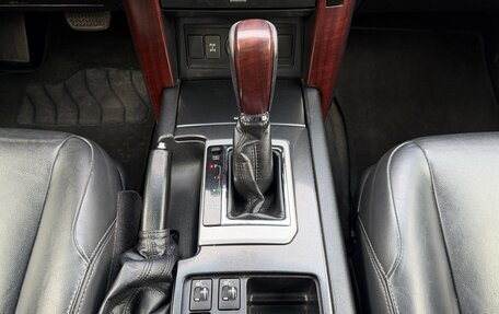 Toyota Land Cruiser Prado 150 рестайлинг 2, 2017 год, 3 950 000 рублей, 13 фотография