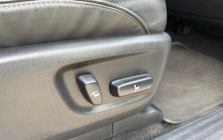 Toyota Land Cruiser Prado 150 рестайлинг 2, 2017 год, 3 950 000 рублей, 24 фотография