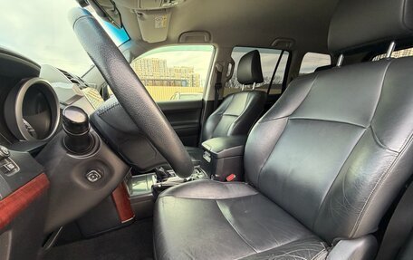 Toyota Land Cruiser Prado 150 рестайлинг 2, 2017 год, 3 950 000 рублей, 26 фотография