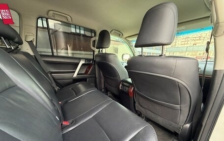 Toyota Land Cruiser Prado 150 рестайлинг 2, 2017 год, 3 950 000 рублей, 31 фотография