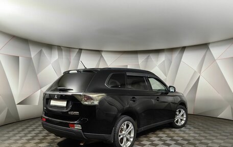 Mitsubishi Outlander III рестайлинг 3, 2013 год, 1 525 000 рублей, 2 фотография