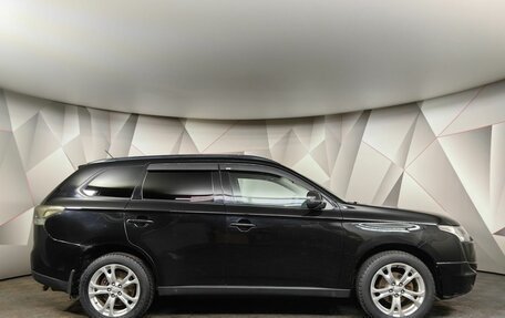 Mitsubishi Outlander III рестайлинг 3, 2013 год, 1 525 000 рублей, 6 фотография