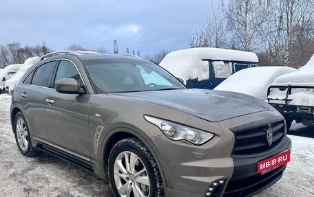 Infiniti QX70, 2014 год, 2 800 000 рублей, 5 фотография