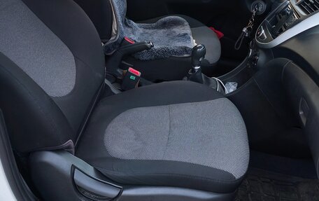 Hyundai Solaris II рестайлинг, 2013 год, 730 000 рублей, 6 фотография