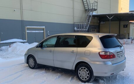 Toyota Ipsum II, 2004 год, 980 000 рублей, 4 фотография
