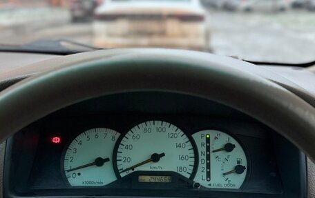 Toyota Corolla, 2002 год, 450 000 рублей, 14 фотография