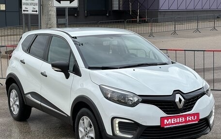 Renault Kaptur I рестайлинг, 2017 год, 1 297 000 рублей, 4 фотография