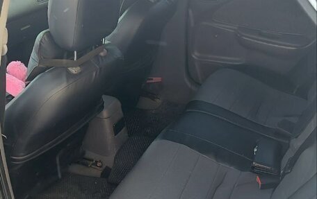 Toyota Avensis III рестайлинг, 2000 год, 320 000 рублей, 5 фотография