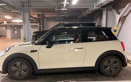 MINI Hatch, 2021 год, 4 250 000 рублей, 5 фотография