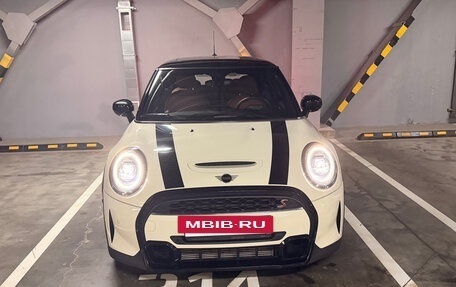 MINI Hatch, 2021 год, 4 250 000 рублей, 2 фотография