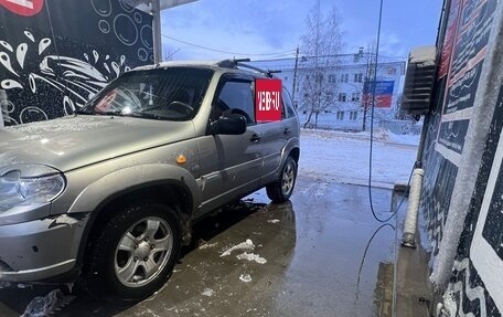 Chevrolet Niva I рестайлинг, 2010 год, 450 000 рублей, 6 фотография