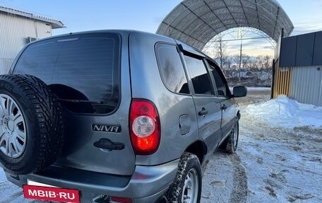 Chevrolet Niva I рестайлинг, 2004 год, 310 000 рублей, 4 фотография
