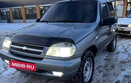 Chevrolet Niva I рестайлинг, 2004 год, 310 000 рублей, 8 фотография