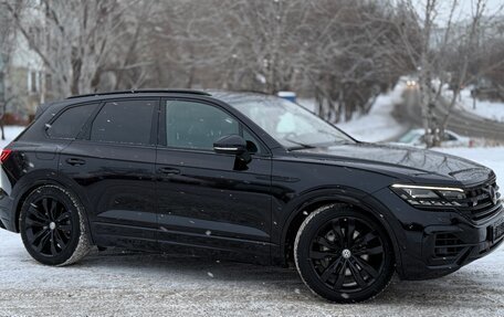 Volkswagen Touareg III, 2020 год, 6 250 000 рублей, 3 фотография