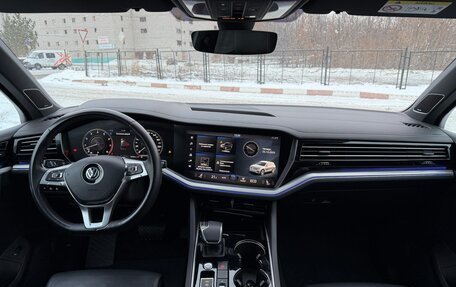 Volkswagen Touareg III, 2020 год, 6 250 000 рублей, 19 фотография