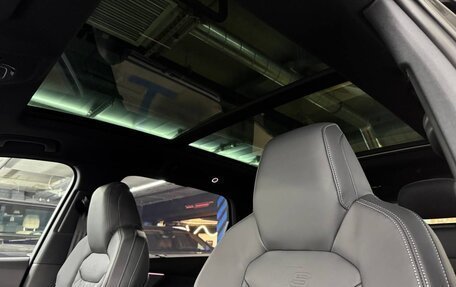 Audi Q7, 2024 год, 14 500 000 рублей, 28 фотография