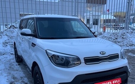 KIA Soul II рестайлинг, 2018 год, 1 700 000 рублей, 2 фотография