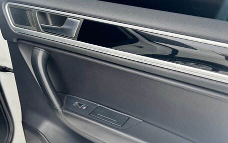 Volkswagen Touareg III, 2014 год, 2 850 000 рублей, 5 фотография