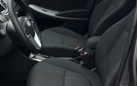 Hyundai Solaris II рестайлинг, 2012 год, 700 000 рублей, 9 фотография