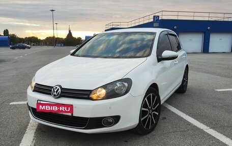 Volkswagen Golf VI, 2012 год, 850 000 рублей, 2 фотография