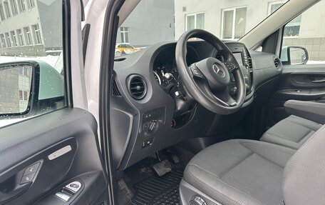 Mercedes-Benz Vito, 2019 год, 3 845 000 рублей, 17 фотография
