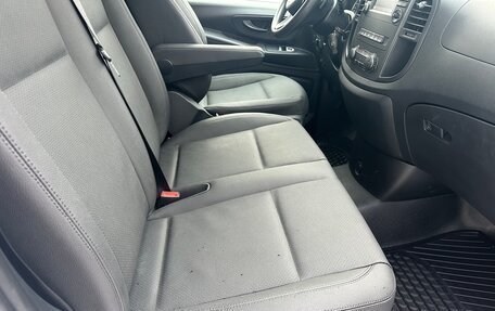 Mercedes-Benz Vito, 2019 год, 3 845 000 рублей, 23 фотография