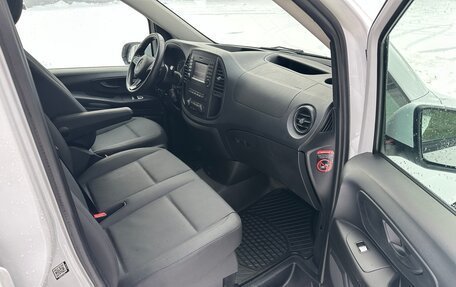 Mercedes-Benz Vito, 2019 год, 3 845 000 рублей, 22 фотография