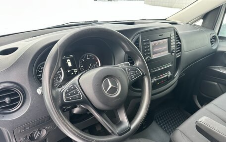 Mercedes-Benz Vito, 2019 год, 3 845 000 рублей, 20 фотография