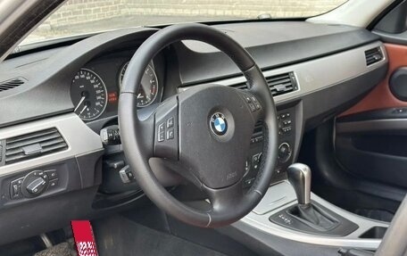 BMW 3 серия, 2006 год, 710 000 рублей, 2 фотография