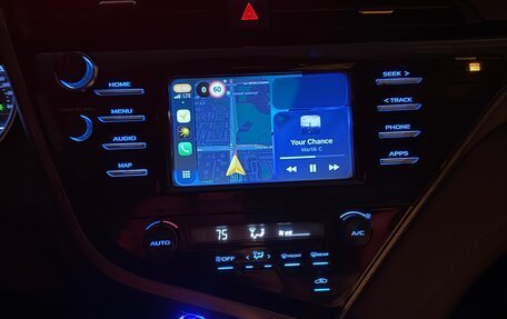 Toyota Camry, 2018 год, 2 600 000 рублей, 8 фотография