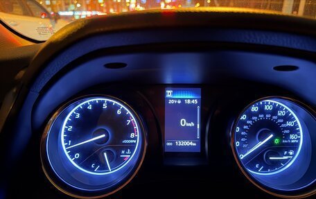 Toyota Camry, 2018 год, 2 600 000 рублей, 7 фотография